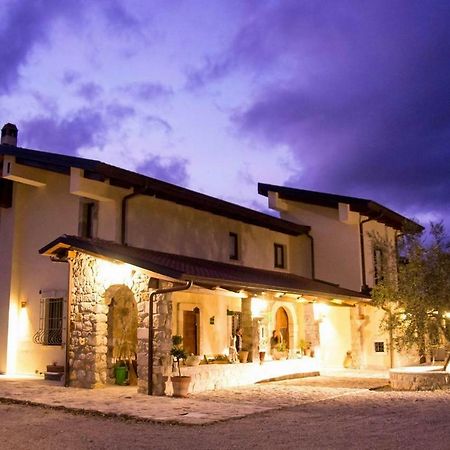 Vila Domus Otium Atena Lucana Exteriér fotografie